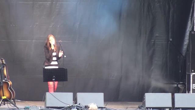 katya covers Zombie - The cranberries live @ Lakesidefestival смотреть онлайн