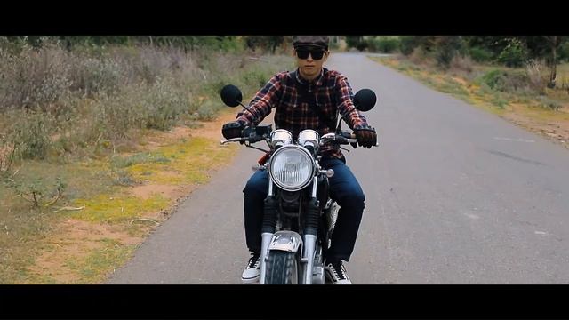 Yamaha SR400 Road to Popa : Knocking on heaven door #SR400 #YamahaSR400 #Myanmar смотреть онлайн