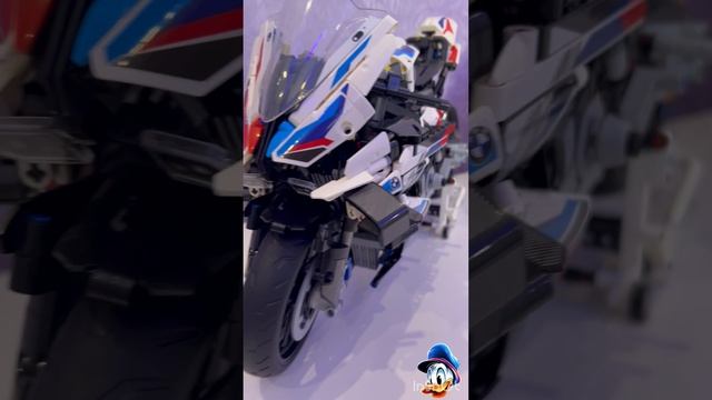 BMW M1000 RR
HJC V10 смотреть онлайн