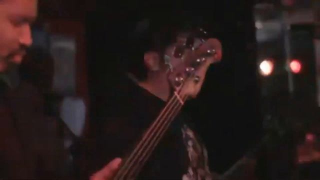 2 TON YAKAMA PELEA DE MACHETES смотреть онлайн