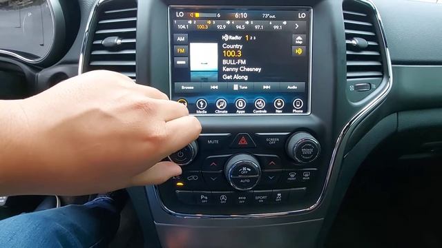 2018 Jeep Grand Cherokee Laredo 4x4 смотреть онлайн