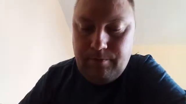 ем яичницу собираюсь на работу смотреть онлайн