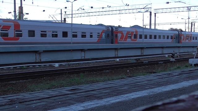 ЧС7-017 с поездом №083с Москва-Адлер смотреть онлайн