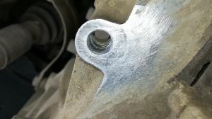 Passat B6 правая подушка двигателя проблема с крепежом исправляем ситуацию