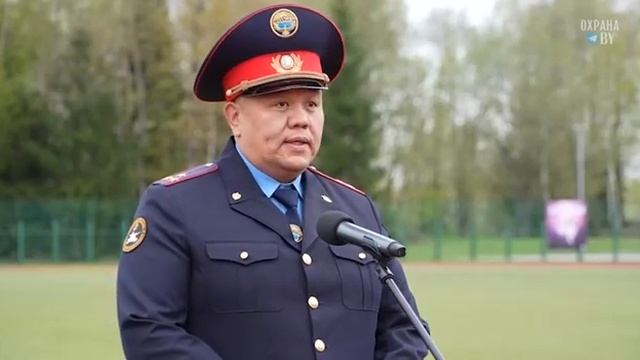 Открытые соревнование Департамента охраны МВД по служебному многоборью специалистов-кинологов смотреть онлайн