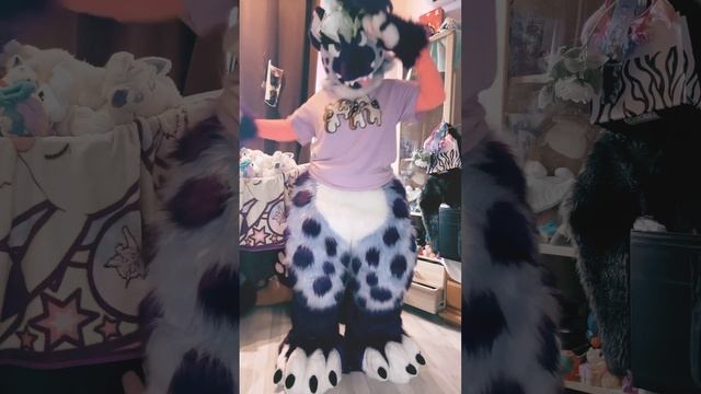 Go Meow!Press F! #сигма #funny #cute #фурри #furry #фурсьют #sigma #гиена #fursuit смотреть онлайн