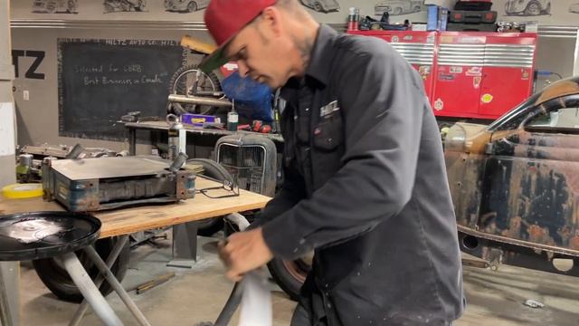 MODIFYING A RADIATOR TO FIT A 1935 HUPP FLATHEAD STRAIGHT 6 ENGINE смотреть онлайн