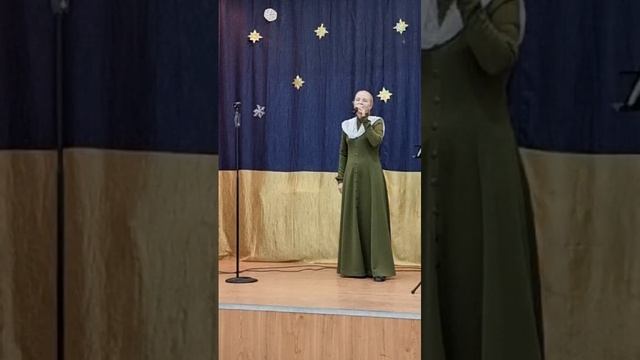 «Молитва» (стихи С. Юрасовой)
«Поговори со мной, батюшка» ( муз. и сл. Е. Менгаловой) смотреть онлайн