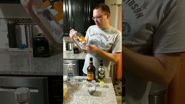Get Good and Proppa - Peachy Keen Margarita, Drinking with Ray and Quinn смотреть онлайн