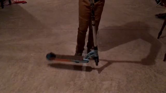 HOW TO TAILWHIP ON A SCOOTER | Tutorial смотреть онлайн