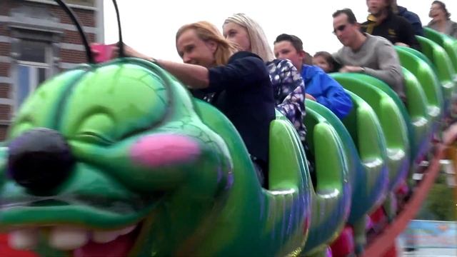 BIG-APPLE-ATTRACTION смотреть онлайн