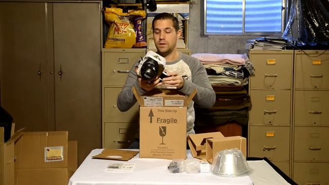 Alien Bee b1600 unboxing смотреть онлайн
