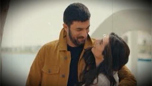 ¡Se ha revelado la actitud de Tuba Büyüküstün hacia Engin ! Acércate sin revelar ningún secreto. смотреть онлайн