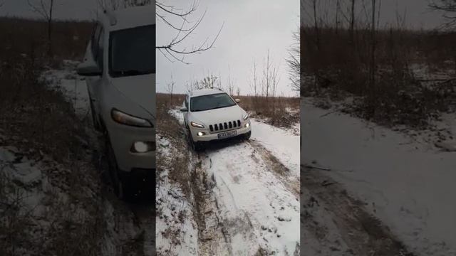 Cherokee KL & Lexus LX смотреть онлайн