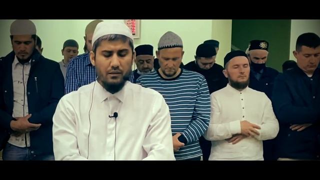 Намаз Таравих Хафиз Караматуллах чтение сура “Та Ха" سورة طة صلاة التراويح смотреть онлайн