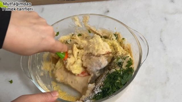 Kıyma Kullanmadan Kuru Fasulye Köftesi Tarifi ! Kuru Fasulyeden Bu Tarife Hayran Kalacaksınız смотреть онлайн