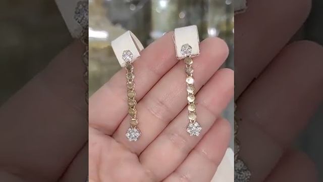 Серьги подвески золото 585 Вставки брилл-ы, вес 5,2 грамм Цена 50.000₽.Вотсап +79154257961 смотреть онлайн