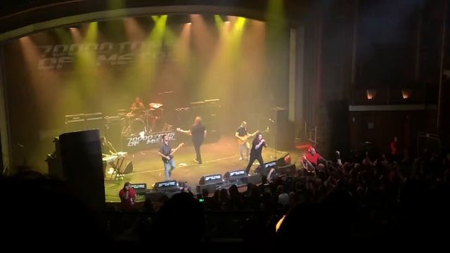 Archon Angel preforming Edge of Thorns on 70,000 Tons of Metal смотреть онлайн
