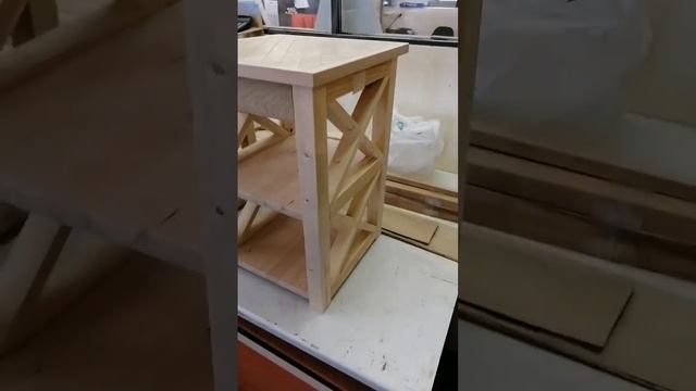 Изготовление прикроватных тумбочек. Оригинальная столешница !!!Смотрите слайд шоу!!!! смотреть онлайн