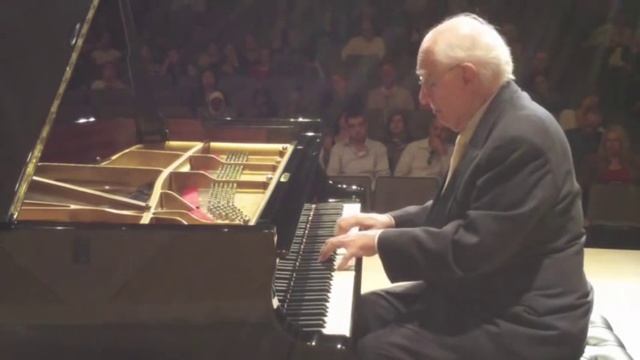 Caio Pagano, Beethoven, Diabelli, Variations 29 and 30 смотреть онлайн