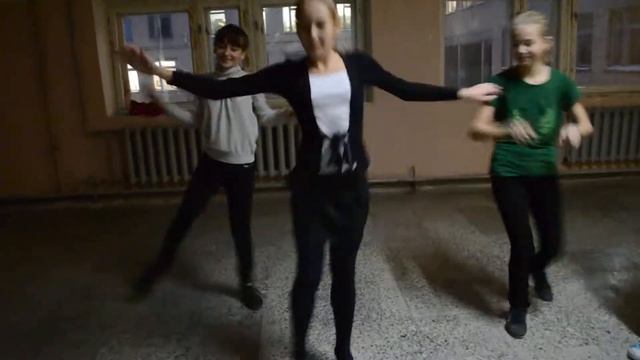 Gangam Style по нашему) 6б смотреть онлайн