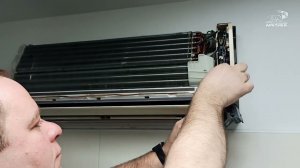 Обслуживание внутреннего блока бытового настенного кондиционера