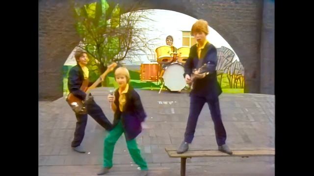 Emu's Pink Windmill Kids - The Greatest Band (AI Upscale) смотреть онлайн