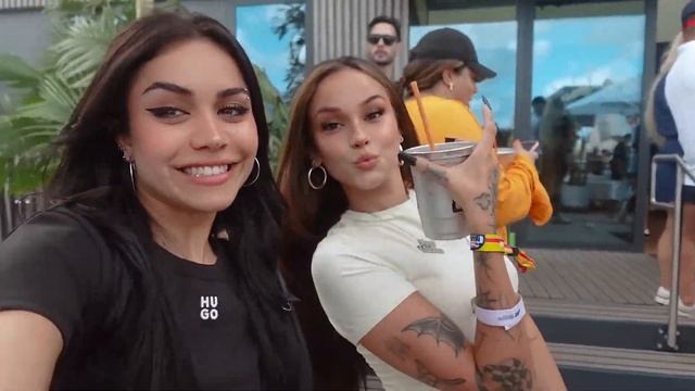Maggie Lindemann & Tara Yummy at Miami F1 on May 7 смотреть онлайн