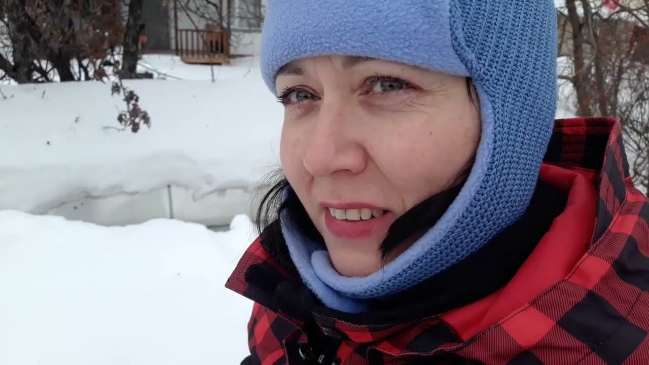 Работа на даче зимой. Зачем мы едем в январе и чем занимаемся. 2023 год смотреть онлайн