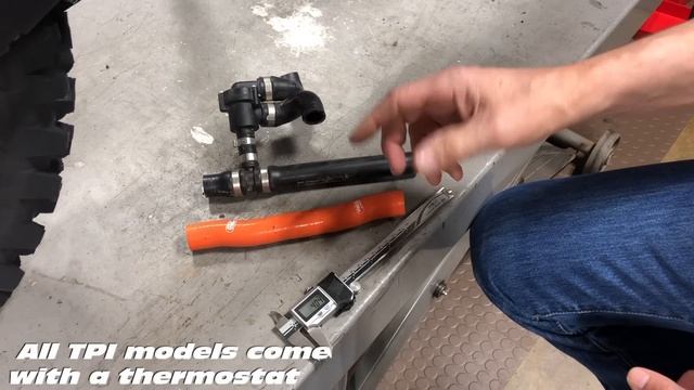 Tech Video - Radiator Hoses Samco vs Stock смотреть онлайн