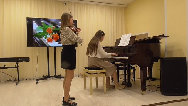 К. Караев «Задумчивость», исп. Ермакова Анастасия (5 кл.) и Широбокова София (5 кл.) смотреть онлайн