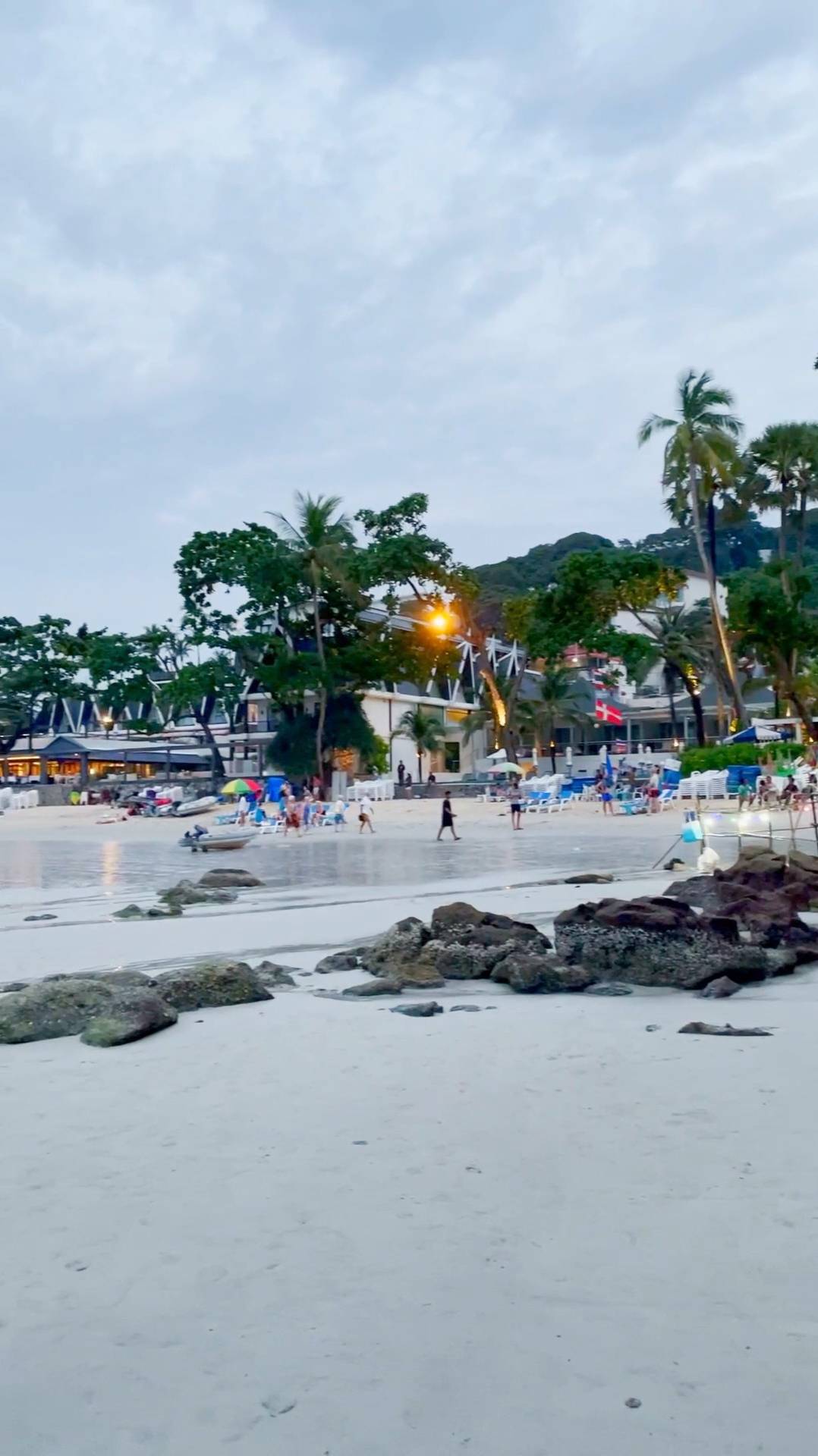 КАТА живописный Пляж на Пхукете в Тайланде смотреть онлайн