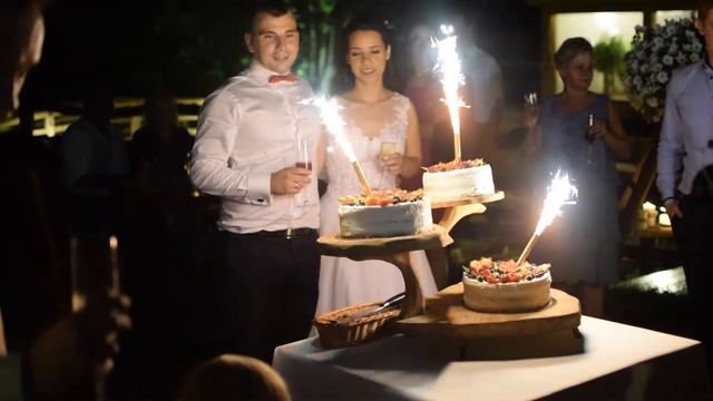 Tort teledysk Eliza i Sebastian смотреть онлайн
