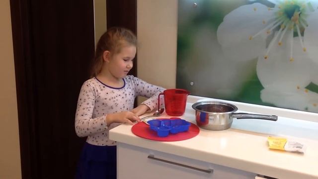 Как я делала желейного медведя Валеру смотреть онлайн