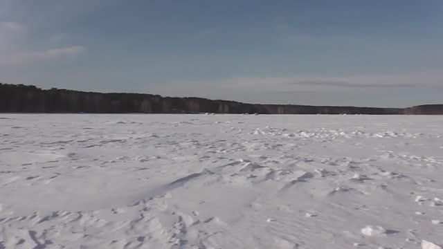 Рыбалка на Белоярке. Залив Черемшана. смотреть онлайн