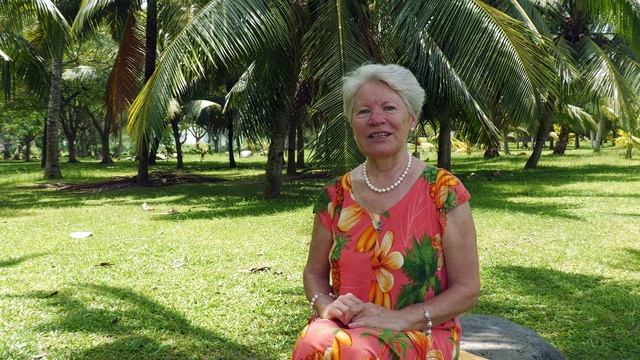 МАМА ПОКИДАЕТ ФИЛИППИНЫ / ЖИЗНЬ НА ОСТРОВЕ смотреть онлайн