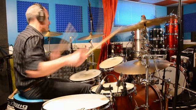 Aretha Franklin - Respect - Drum Cover Phil смотреть онлайн