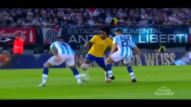 Финты футболистов 2016/2017 смотреть онлайн