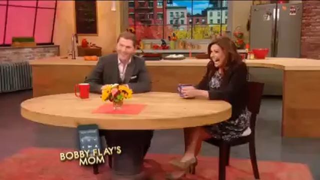 Bobby Flays Mom Calls Food Network Stars Divas смотреть онлайн