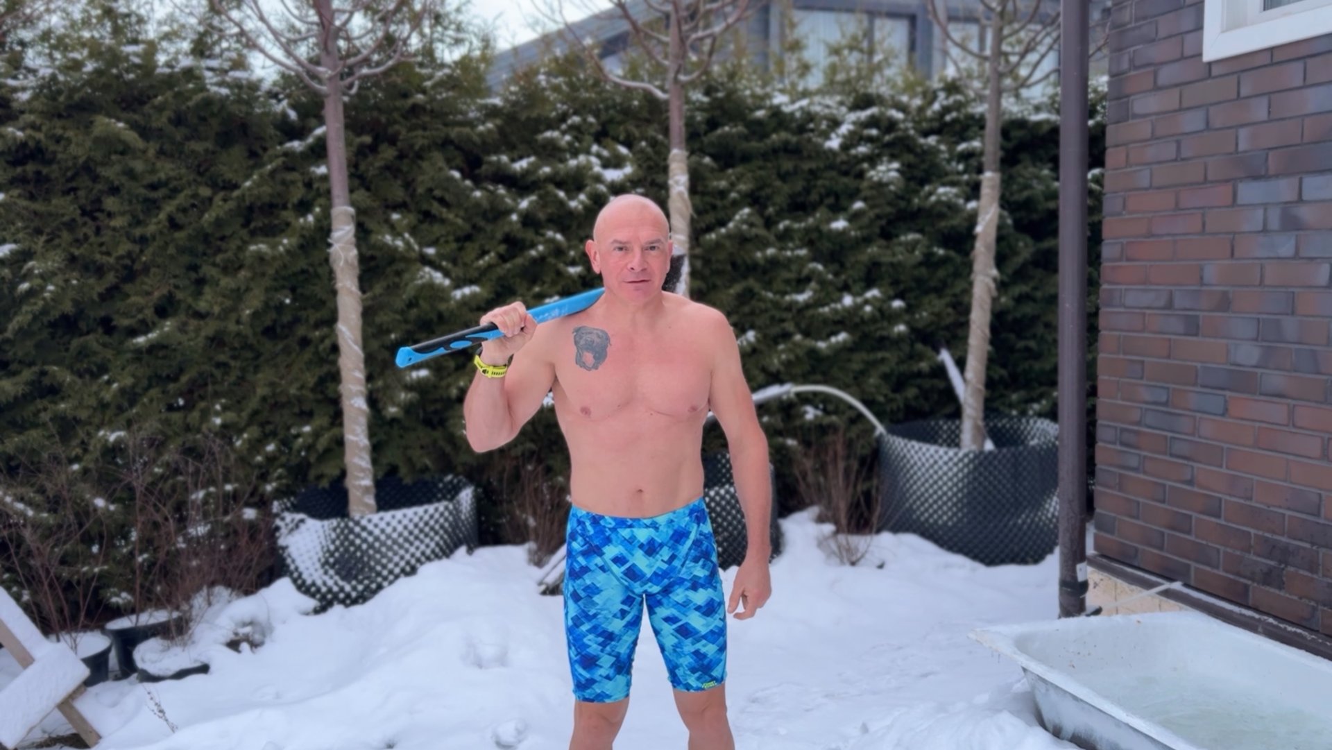 Моему каналу 1 год.