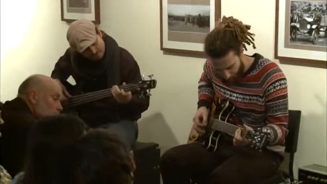 Johnny be good смотреть онлайн
