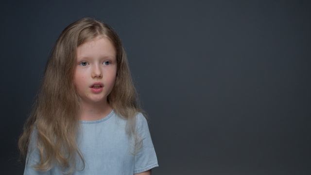Зоя Савина, 8 лет-актерская визитка (базовая) смотреть онлайн