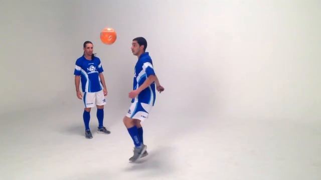 Sean Garnier & Leamssi Tricks Combo смотреть онлайн