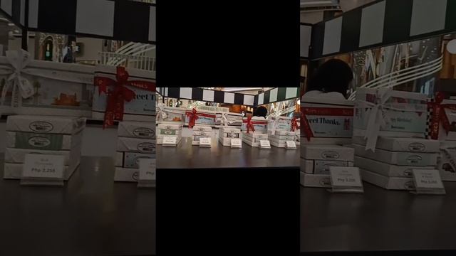 THE PODIUM Mall // Roaming//Shopping #lunch out with Family смотреть онлайн