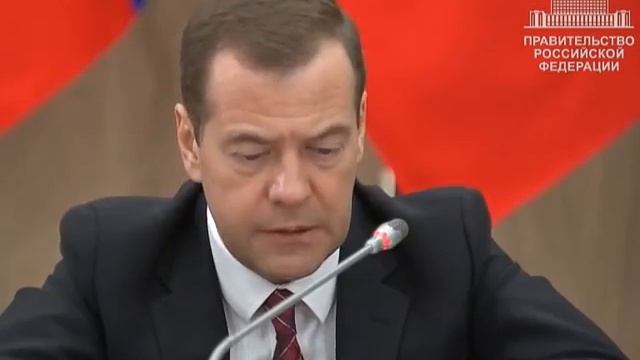 Поездка Дмитрия Медведева в Чебоксары смотреть онлайн