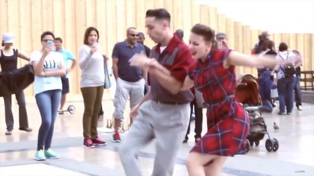 "Memphis tennessee" de Chuck Berry Dance Rockabilli-Cover Paco Garcia смотреть онлайн