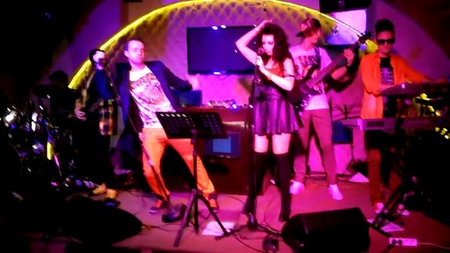 RockWell — Seven Nation Army (White Stripes cover) | 07.11.14 | BEEF Bar смотреть онлайн