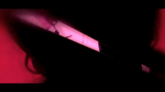 「AMV」- Она опасна смотреть онлайн