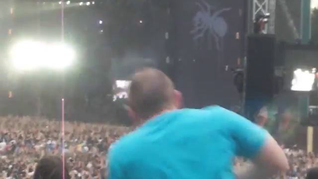 Pendulum - Tarantula Live @ Warrior's Dance Festival 24/07/2010 смотреть онлайн