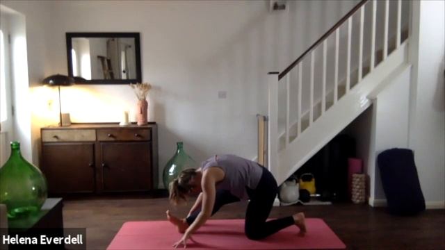 GO WITH THE FLOW - GENTLE YOGA смотреть онлайн